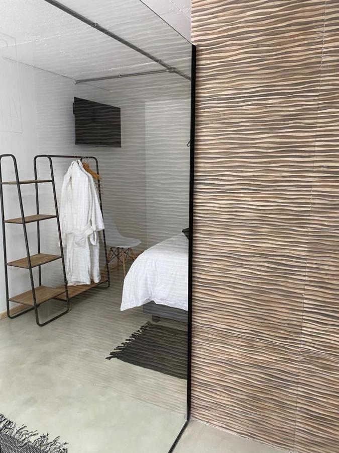 Luxury Upmarket Guesthouse 20 On 4Th 勒斯滕堡 外观 照片