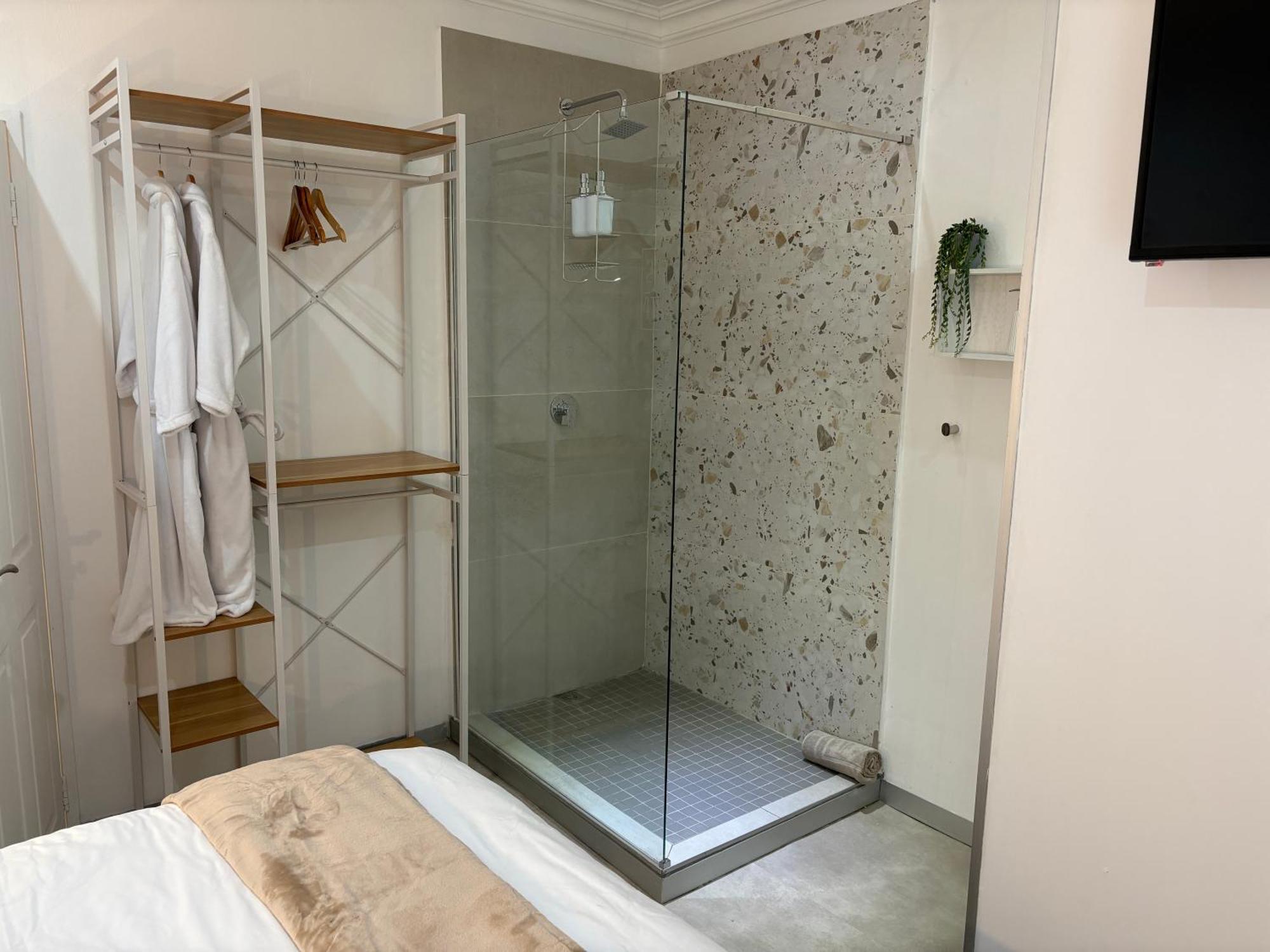Luxury Upmarket Guesthouse 20 On 4Th 勒斯滕堡 外观 照片